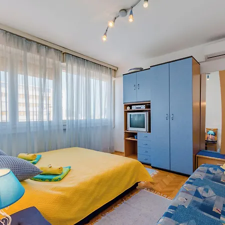 Guest house Ecija Split